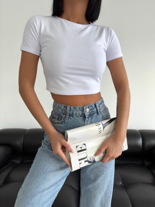 Beyaz Bisiklet Yaka Likralı Kısa Kol Body Crop T-Shirt - 10583