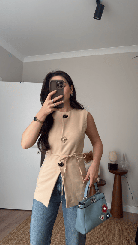 Kadın Bej Gold Düğmeli Yelek - 10872