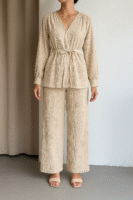 Kadın Bej Parlak Desenli Asimetrik Gömlek Pantolon Takım - 10897